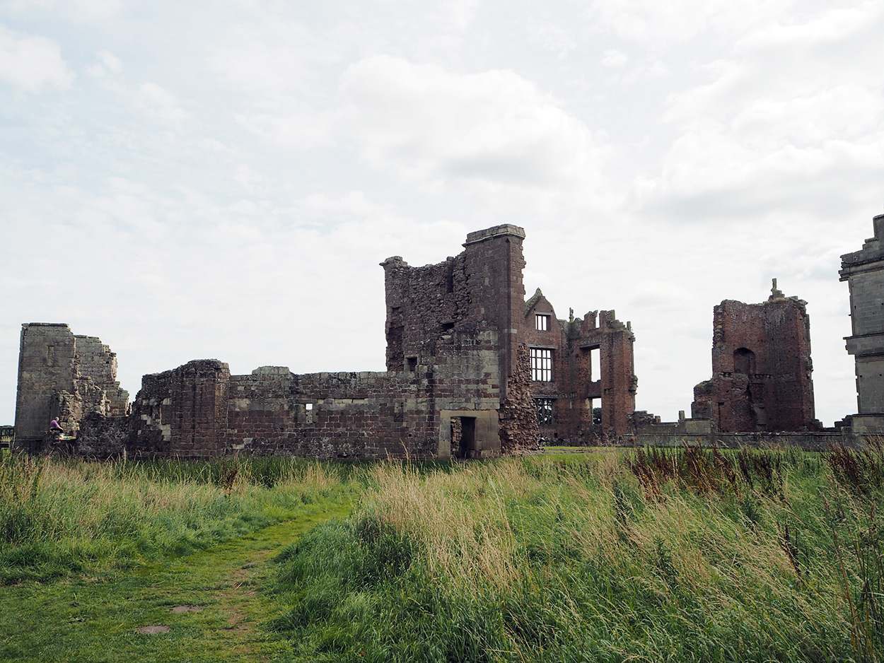 Moreton Cortbet Castle
