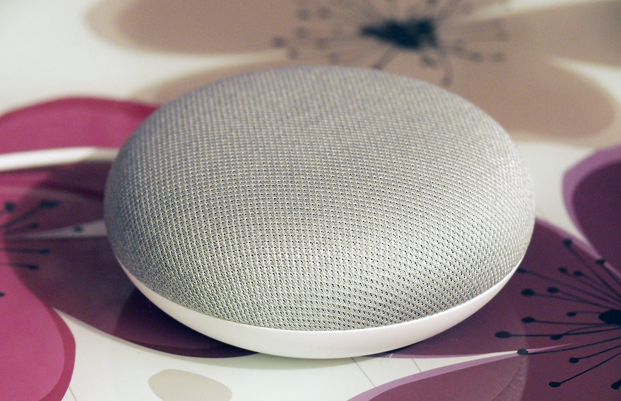 Google Home Mini