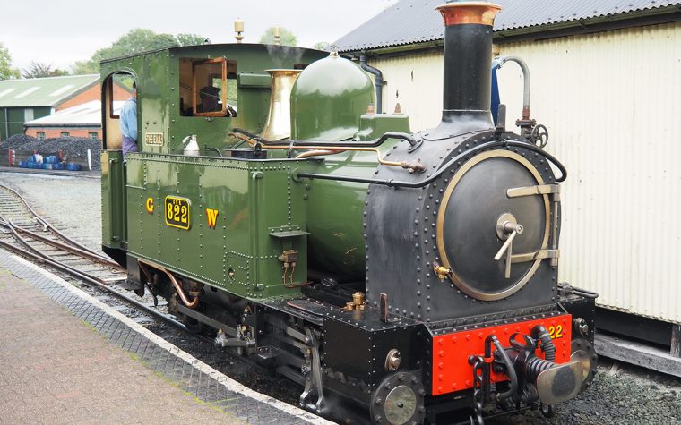The Earl locomotive at Llanfair Caereinion.